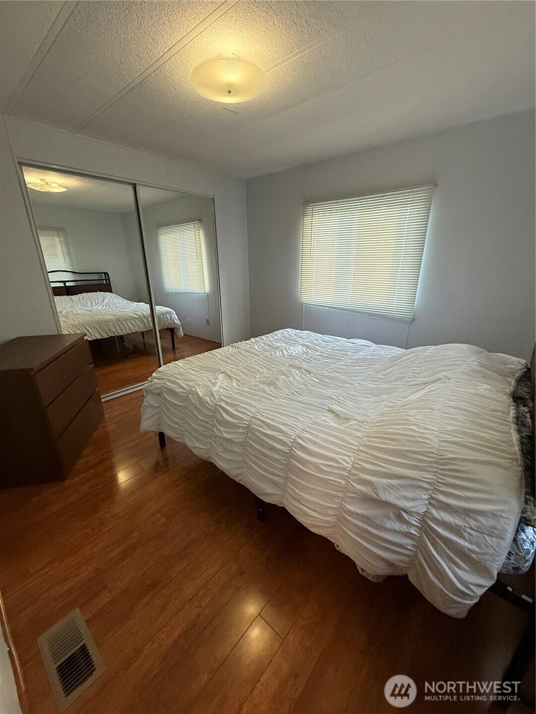 1307 323rd Place Property Photo 25