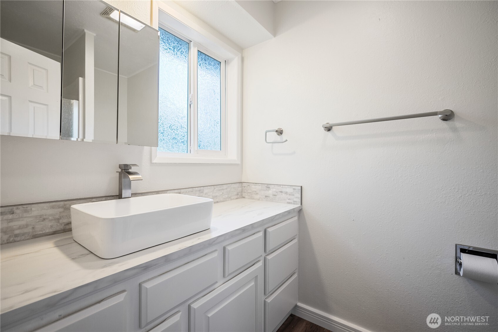 2441 W Lynnwood Drive Property Photo 17