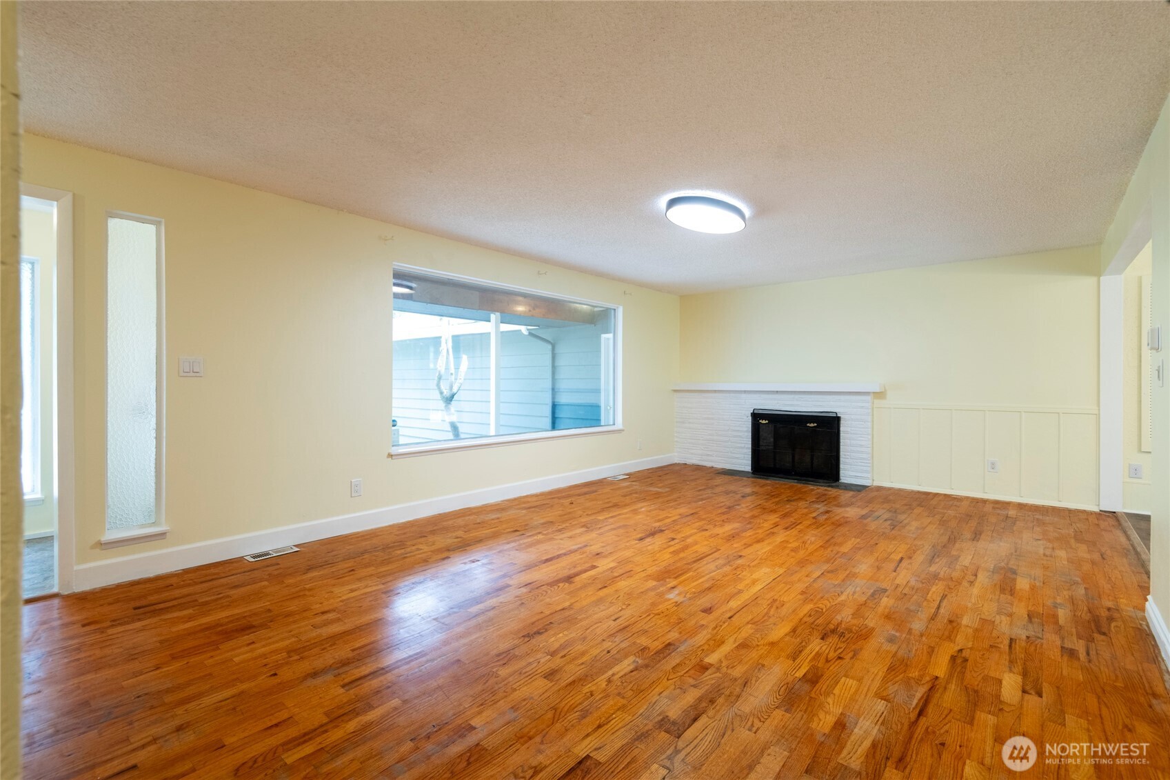 14717 206th Avenue Property Photo 9