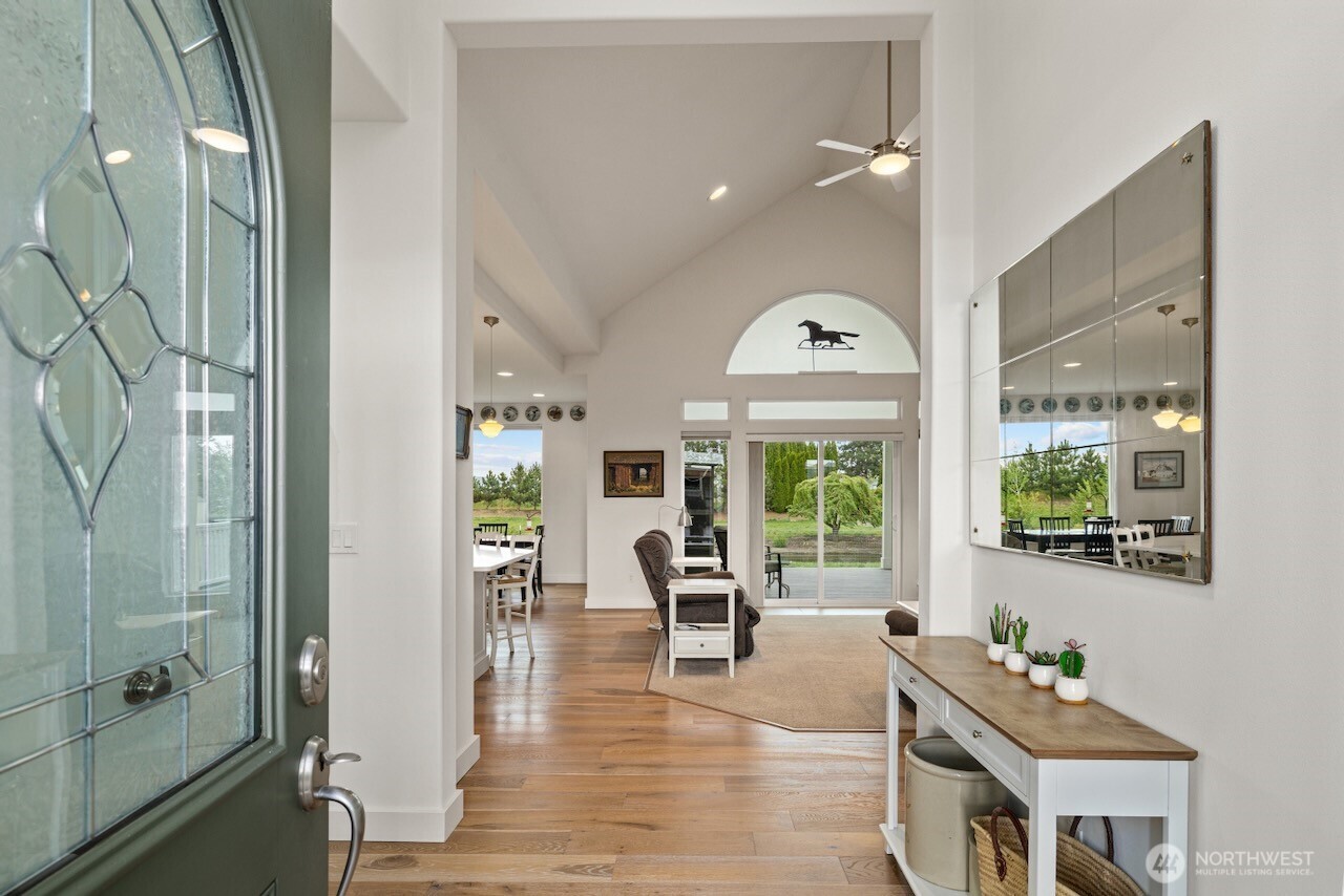 670 Berry Property Photo 4