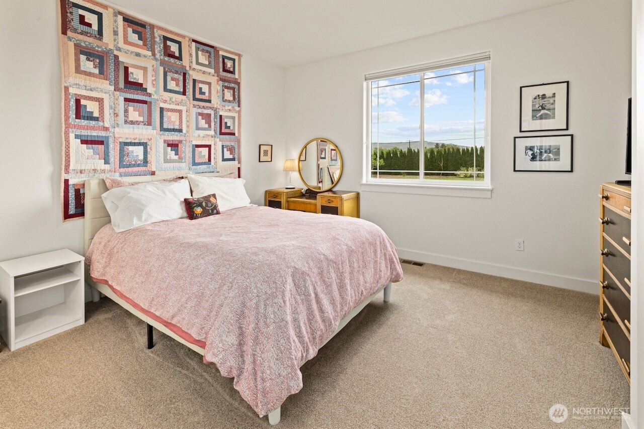 670 Berry Property Photo 23