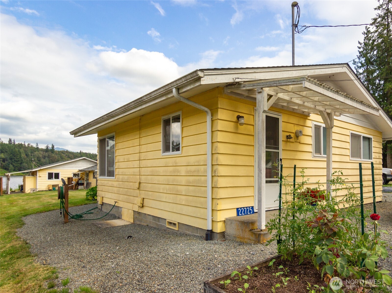 22731 Hull Road Property Photo 19