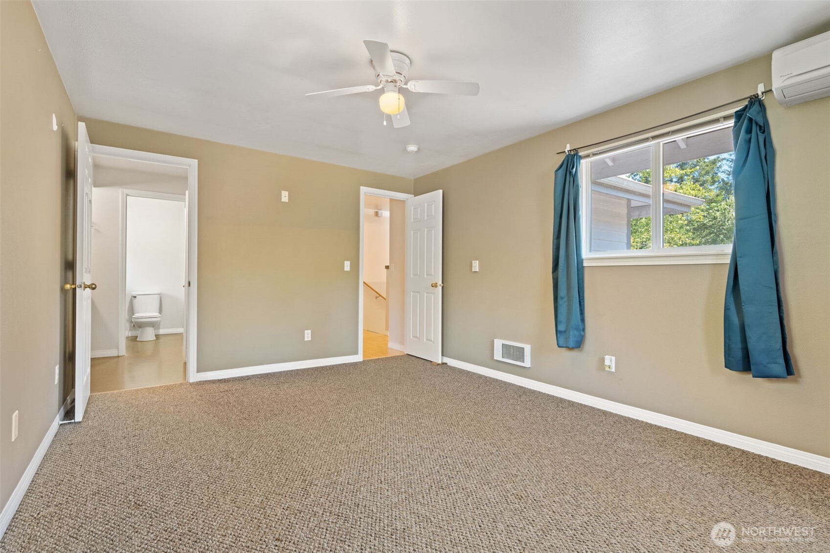 151 W Clark Rd Property Photo 23