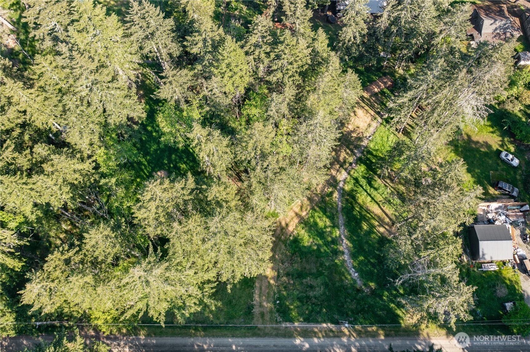 905 E Madrona Boulevard Property Photo 8