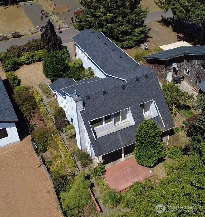 180 Sunrise Avenue Property Photo 36