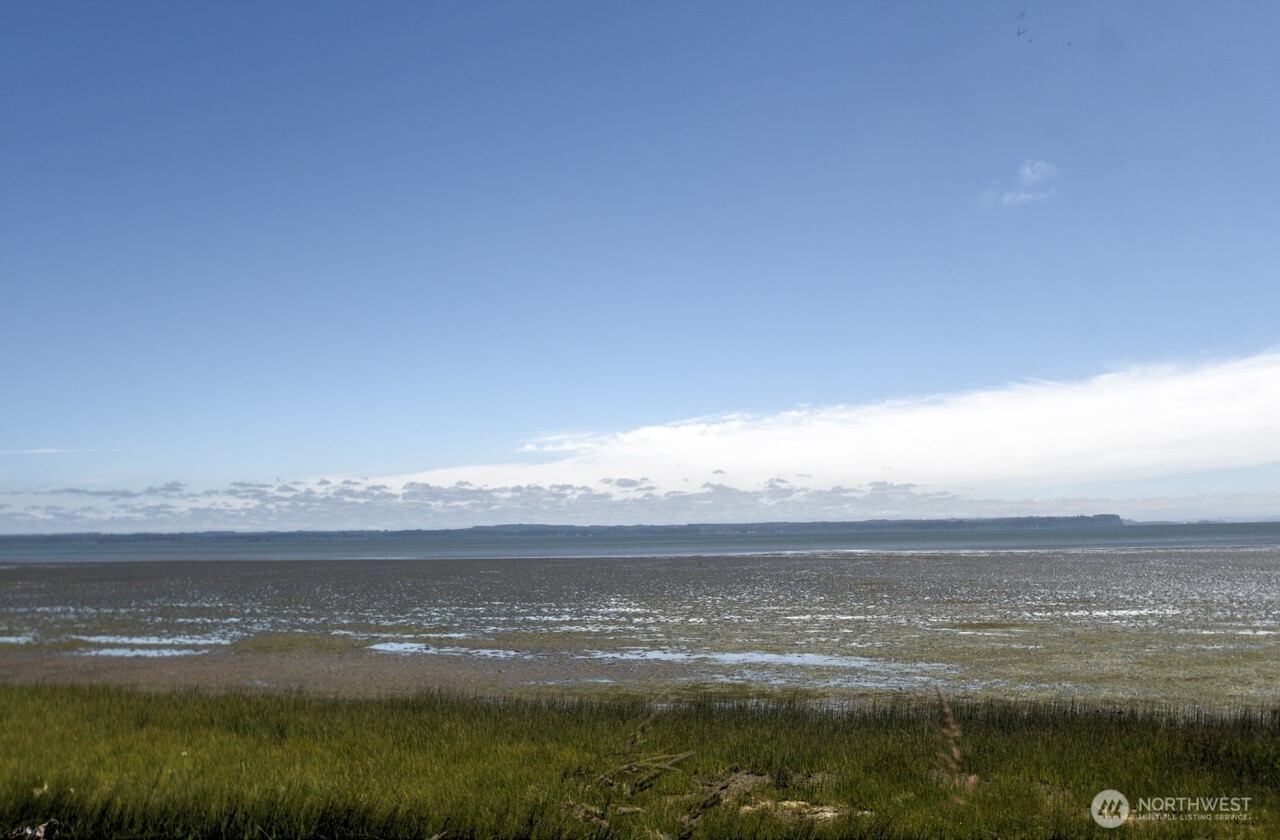 180 Sunrise Avenue Property Photo 40