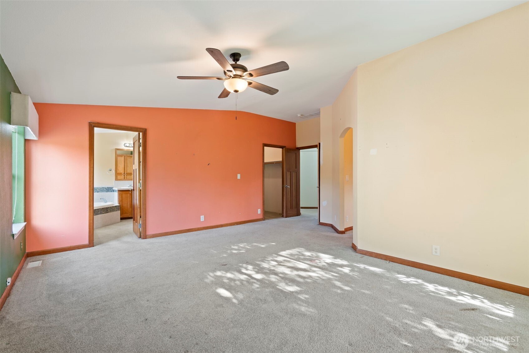 786 Frost Road Property Photo 22