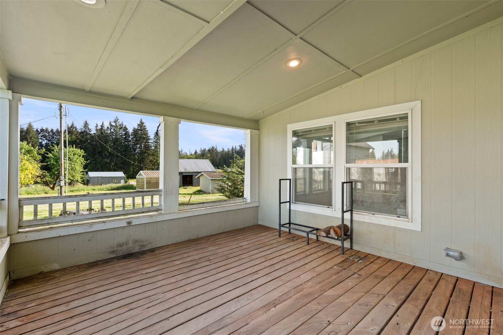 786 Frost Road Property Photo 26