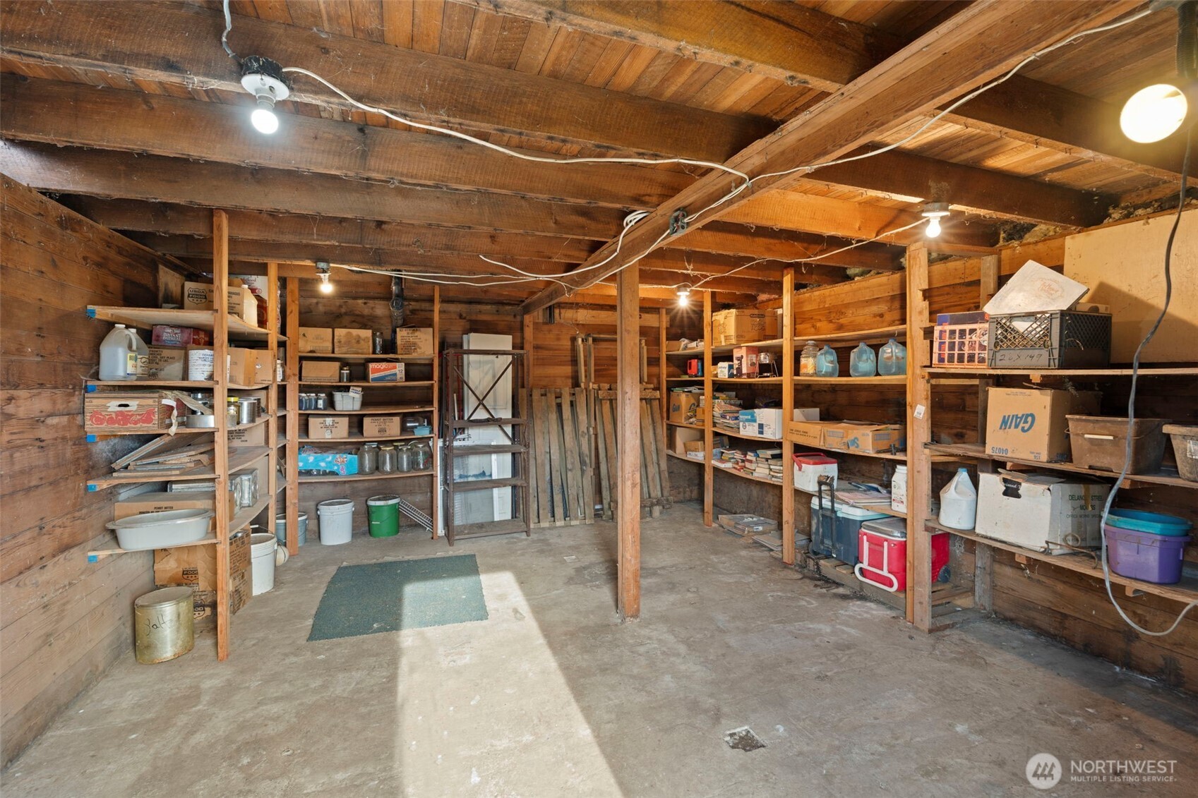 786 Frost Road Property Photo 36