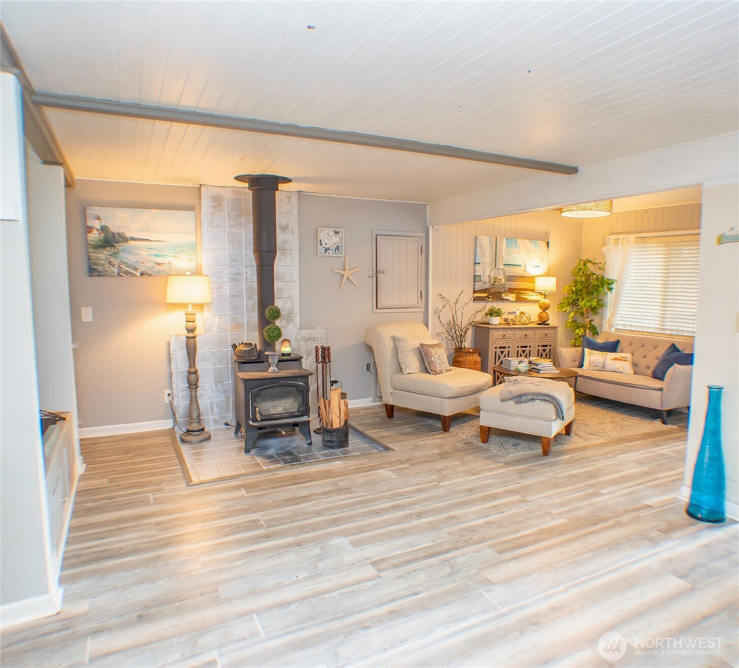 1130 E Timberlake Drive Property Photo 14