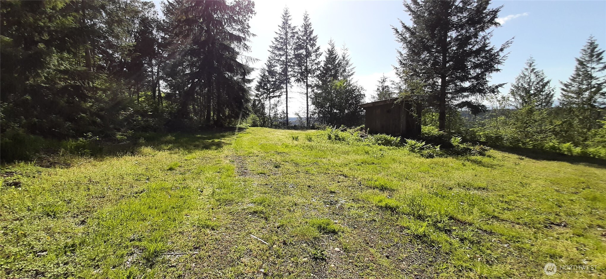 200 Ne Wj Way Property Photo 5