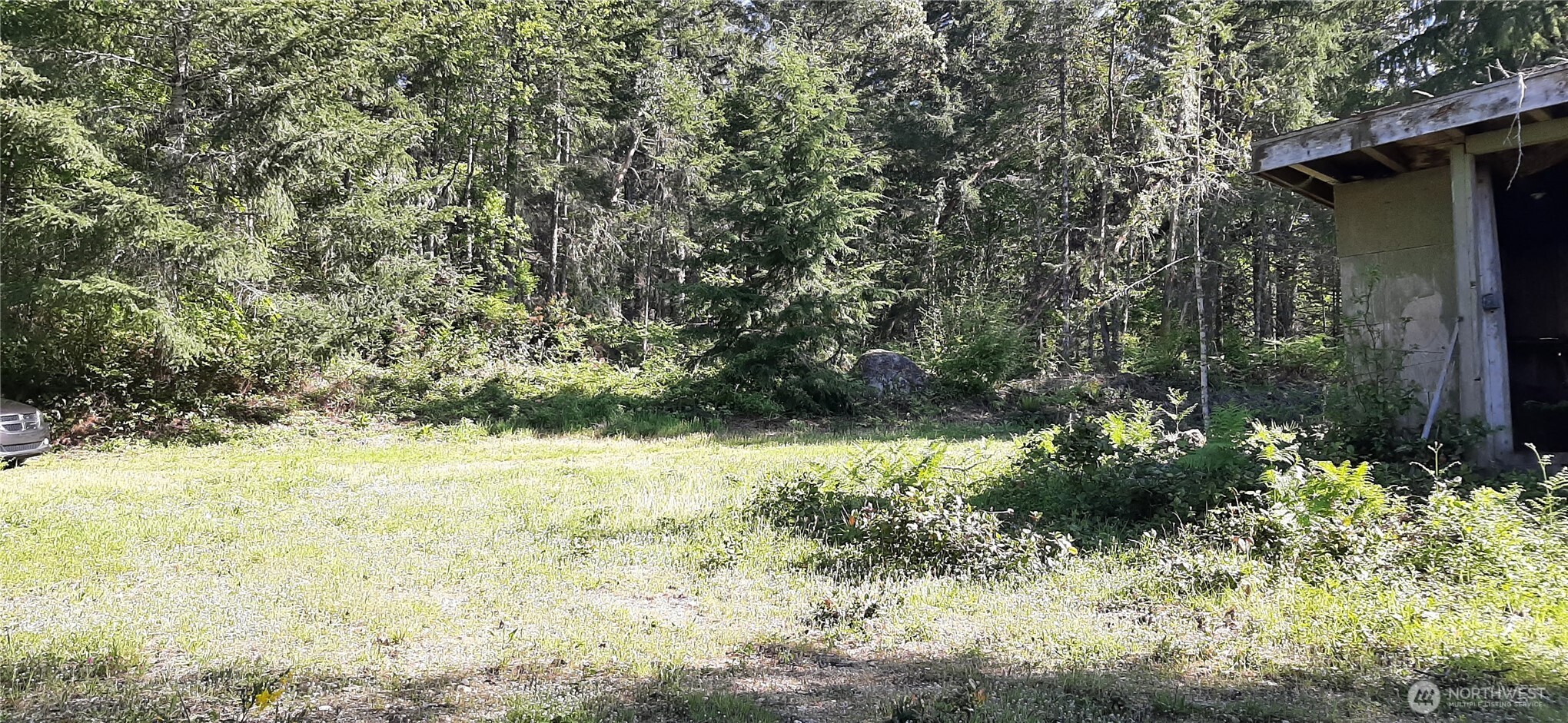 200 Ne Wj Way Property Photo 9