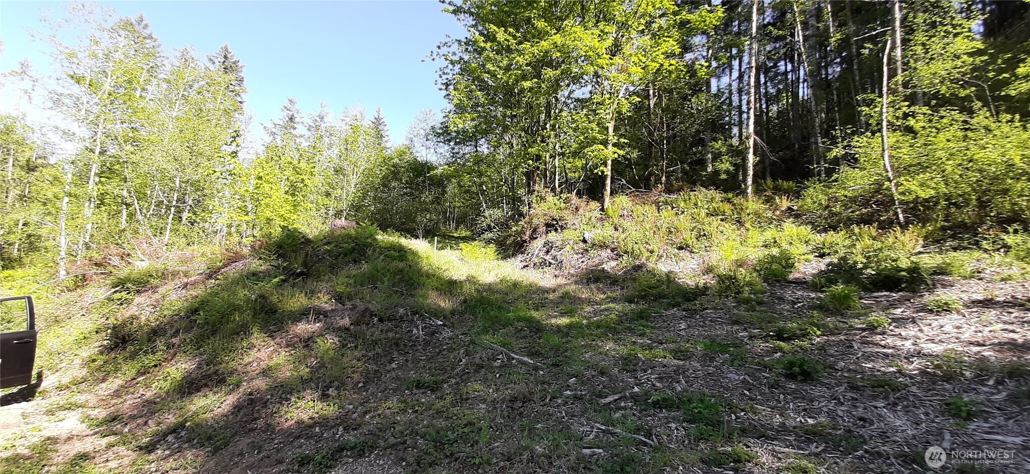 301 Ne Wj Way Property Photo 2