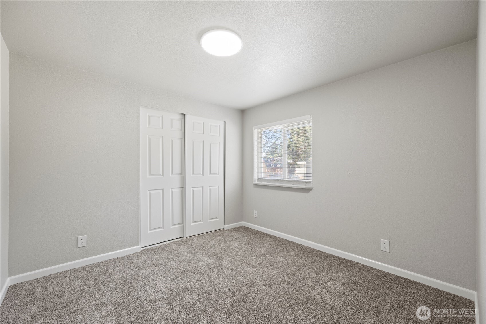 6750 Desert View Drive Property Photo 13