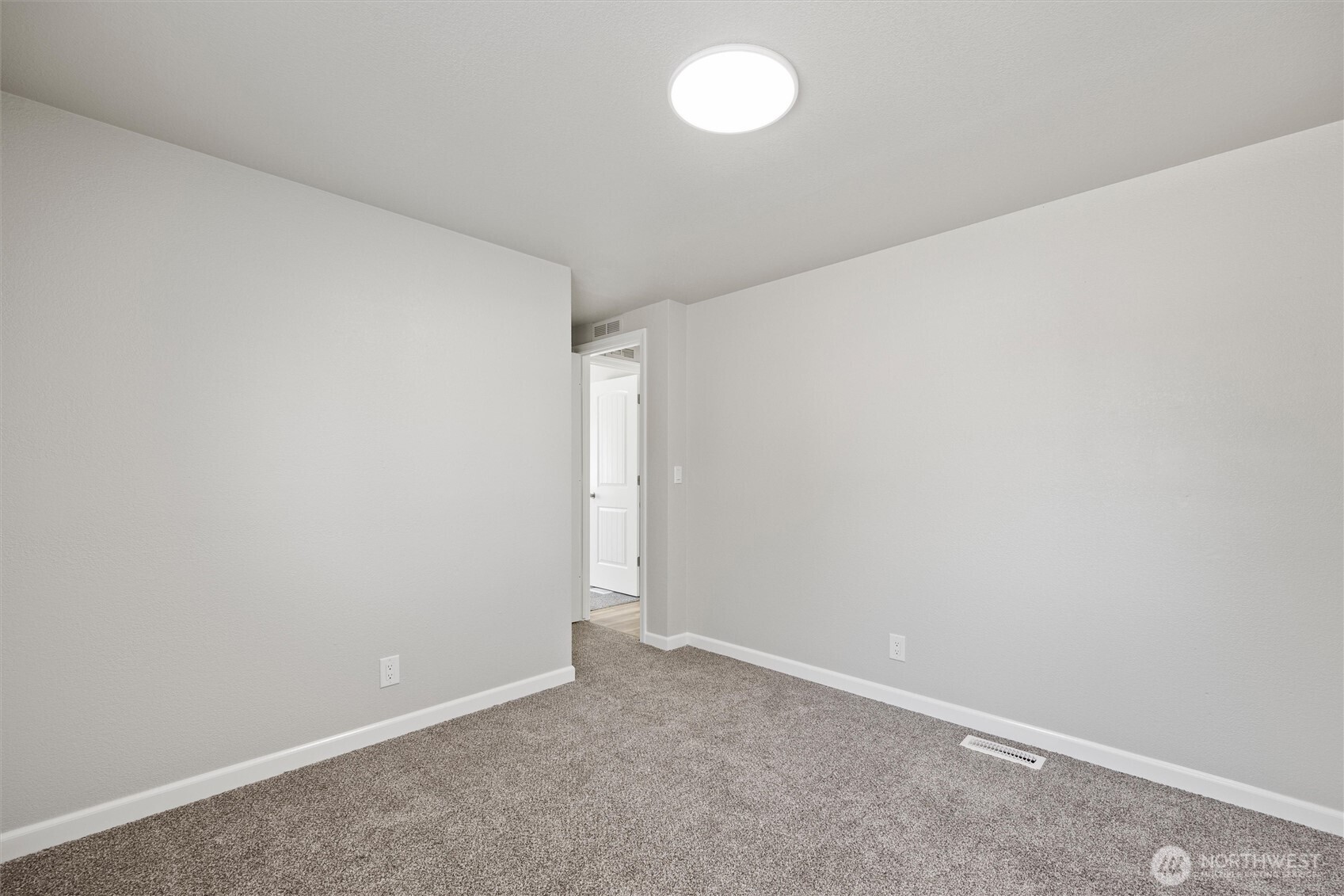 6750 Desert View Drive Property Photo 14