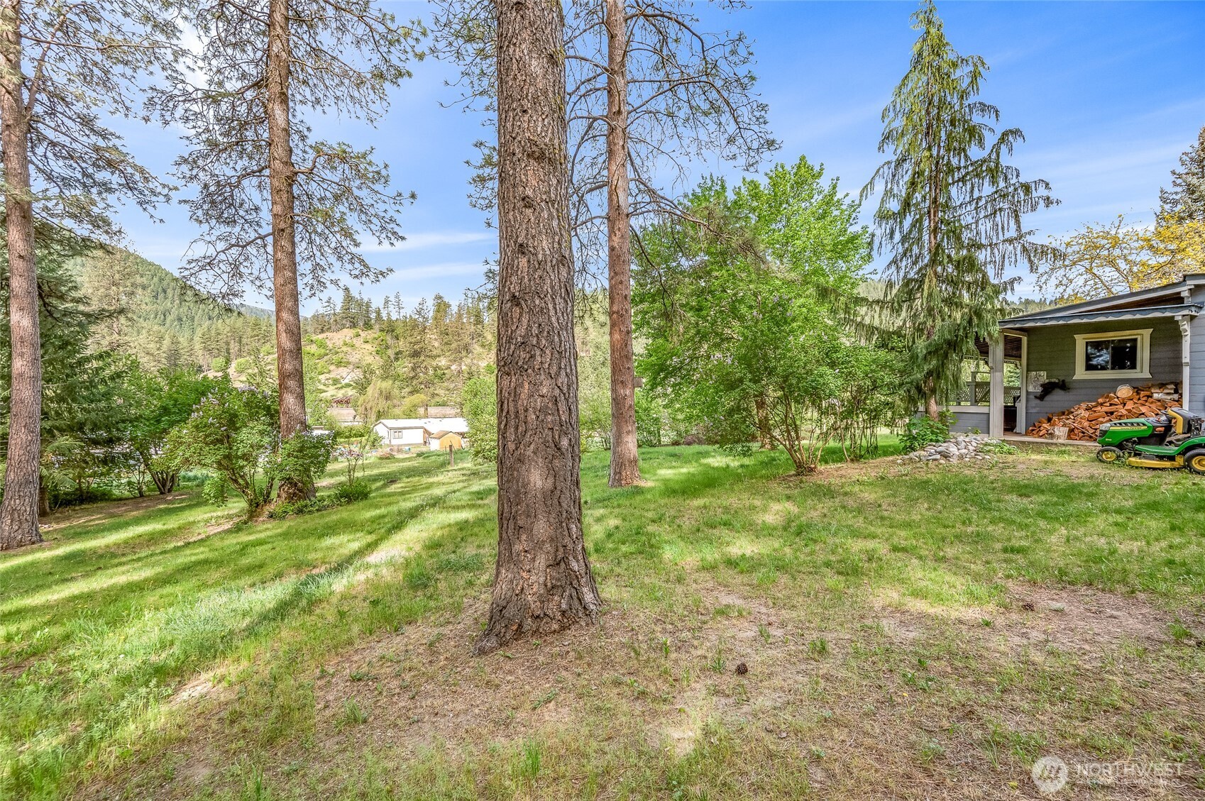 12502 Chumstick Highway Property Photo 24