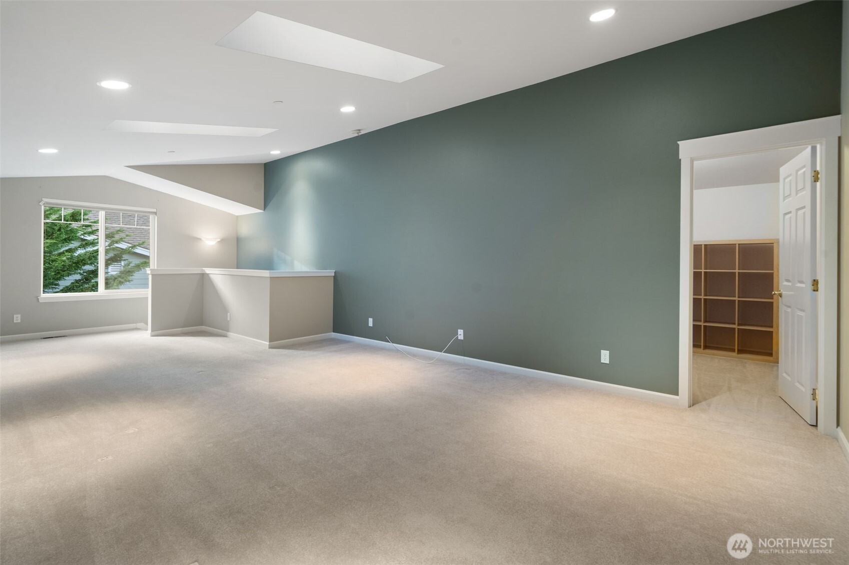321 E Soderberg Road D-12 Property Photo 32