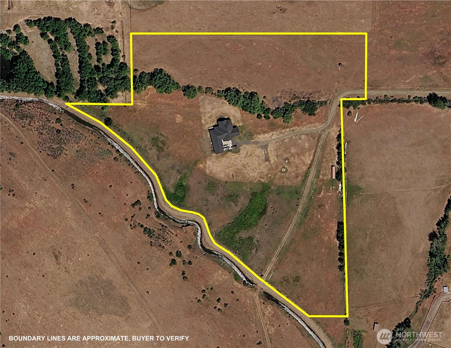 1590 Hunter Road Property Photo 3