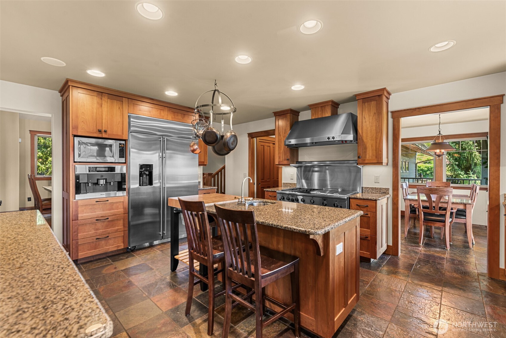 10665 North Road Property Photo 10