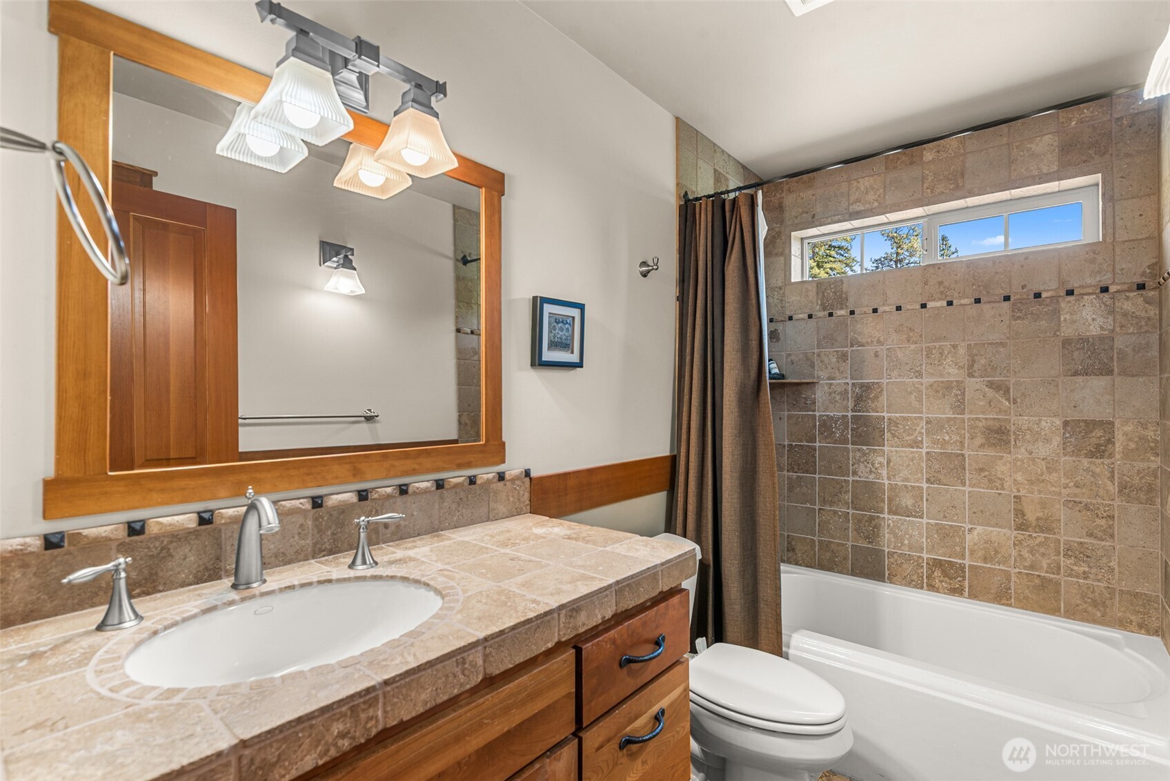 10665 North Road Property Photo 27