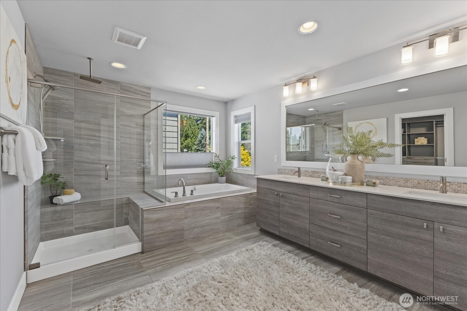 13006 135th Place Property Photo 19