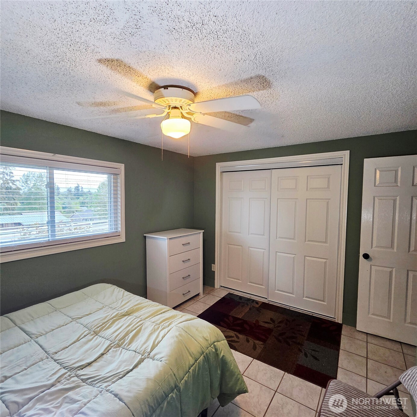 6919 90th Street Property Photo 18