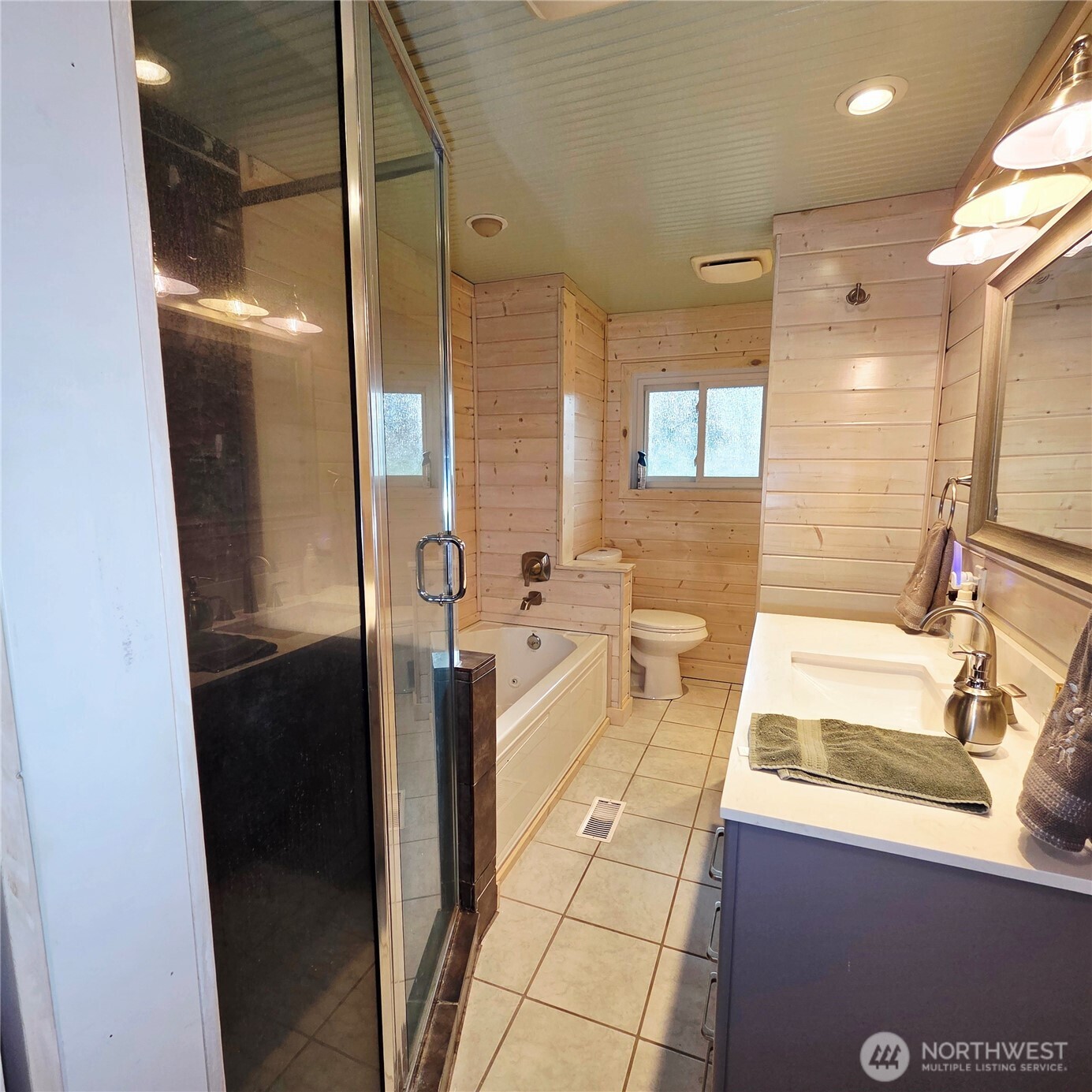 6919 90th Street Property Photo 21