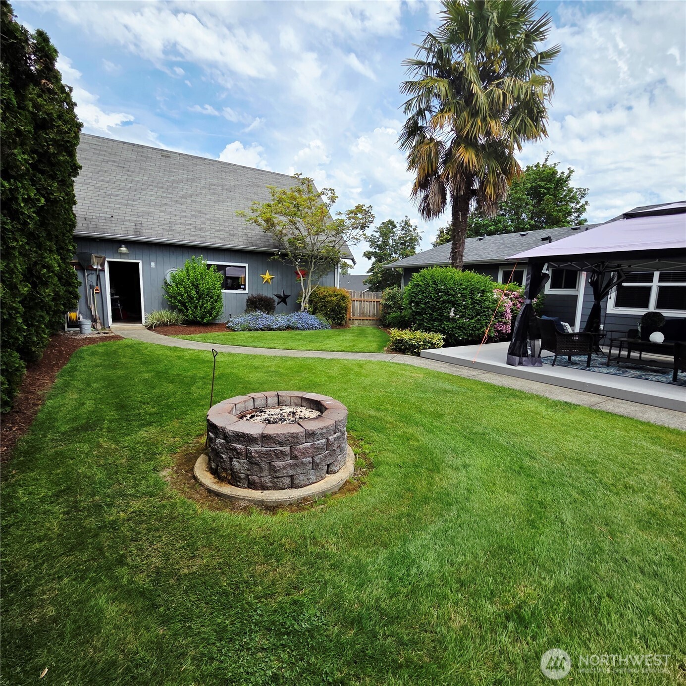 6919 90th Street Property Photo 27