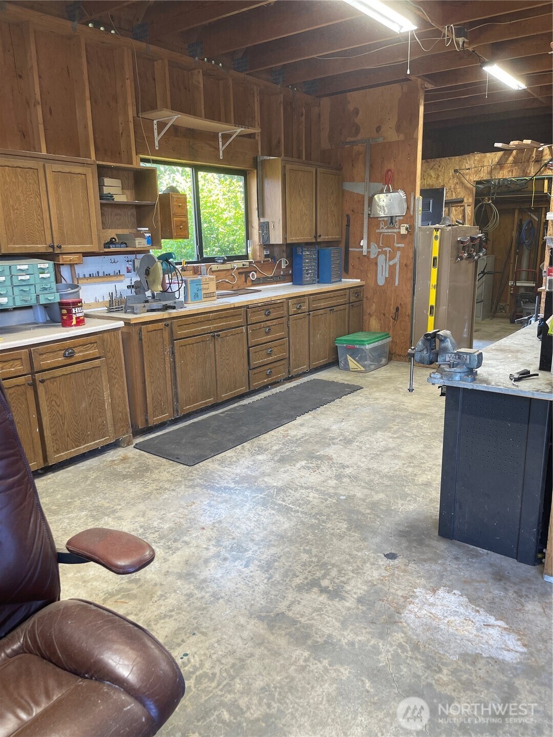 6919 90th Street Property Photo 35