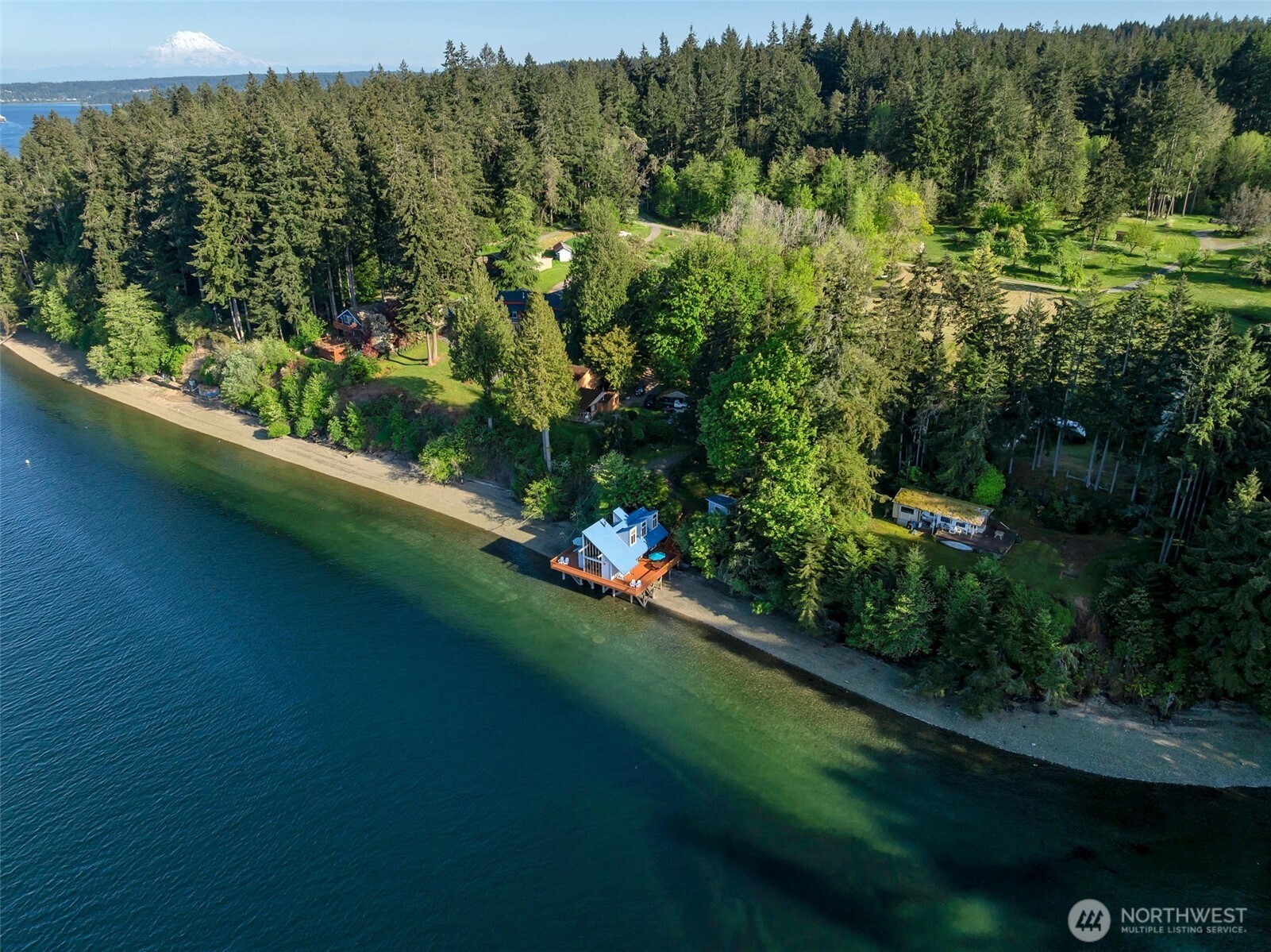 11901 Larson Road Property Photo 2