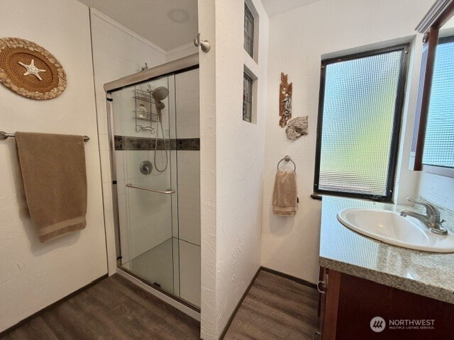 11901 Larson Road Property Photo 14
