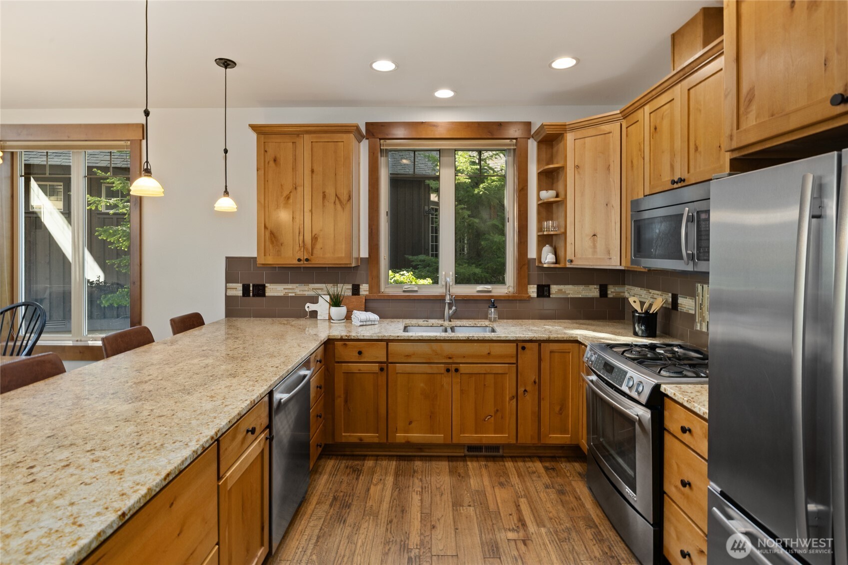 300 Sweet Shop Ln Property Photo 8