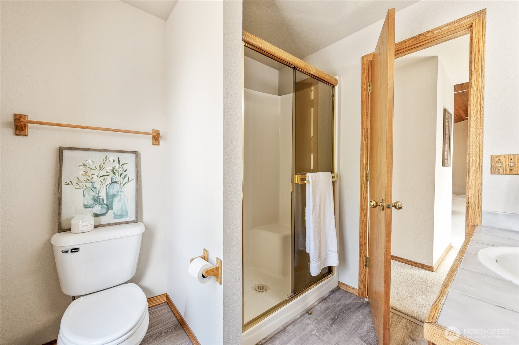 9656 North Road Property Photo 25