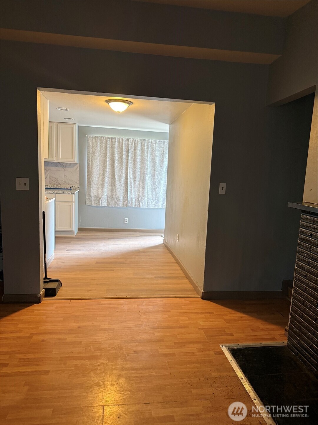 9804 S 252nd Street Property Photo 14