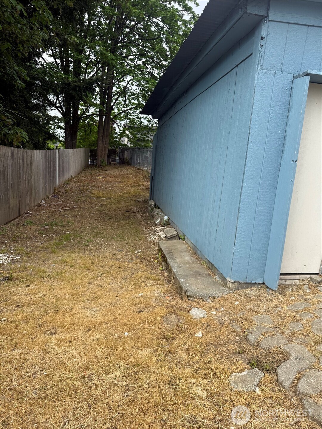 9804 S 252nd Street Property Photo 17