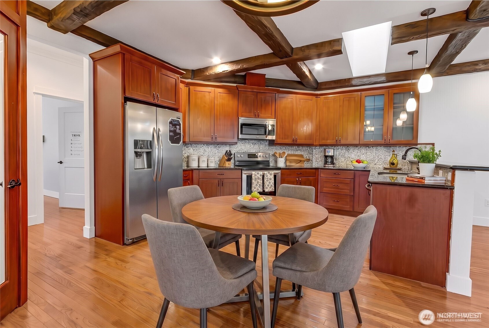 15325 Glenshire Place Property Photo 13