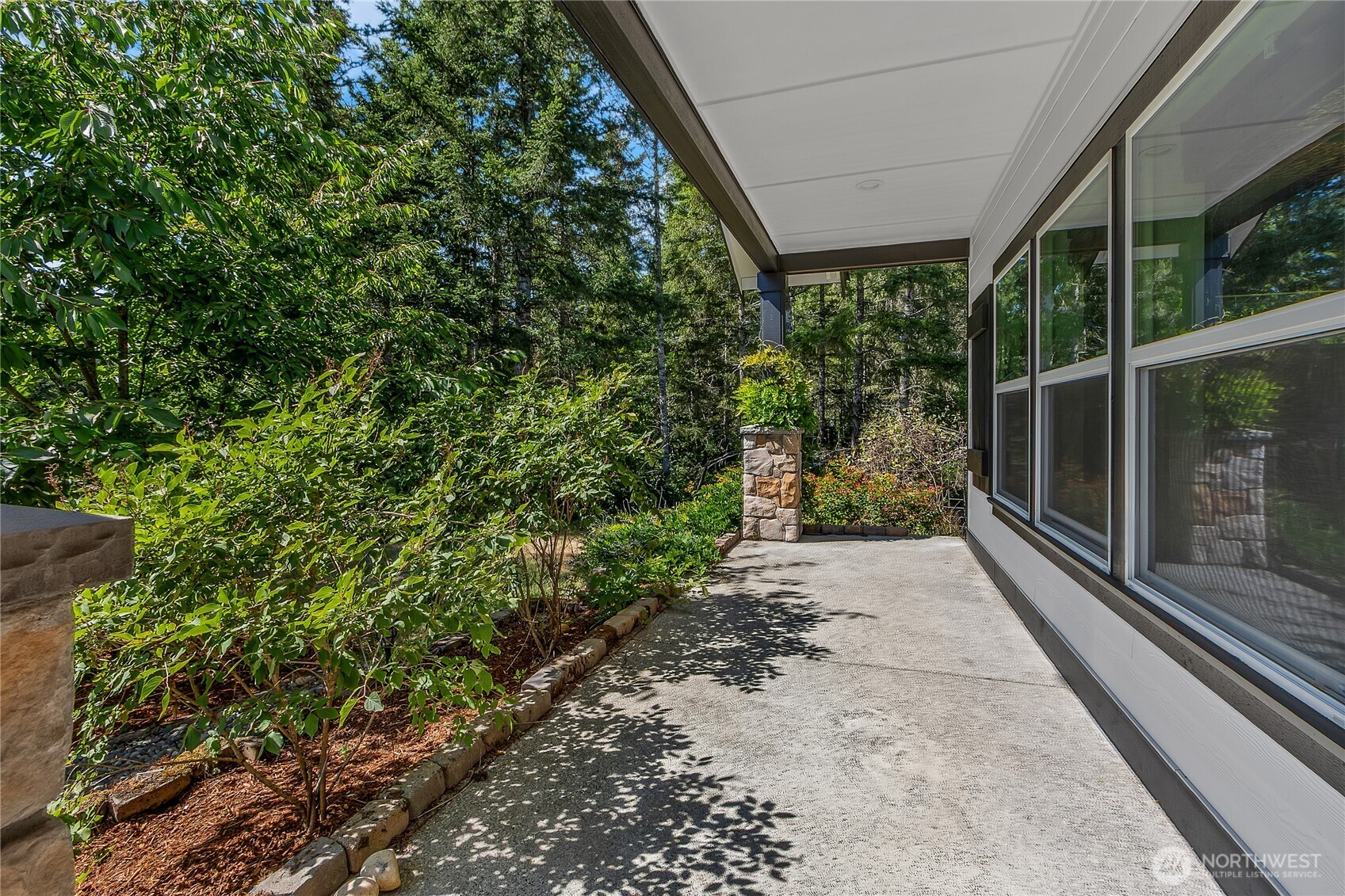 15325 Glenshire Place Property Photo 34