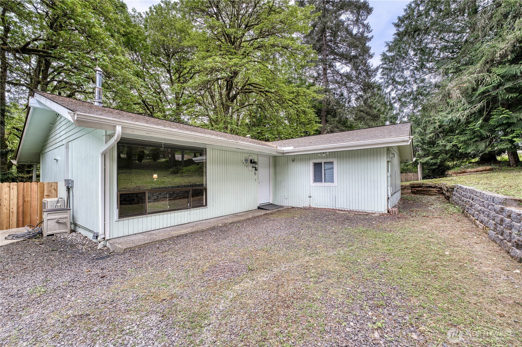 7924 Ohana Place Property Photo 5