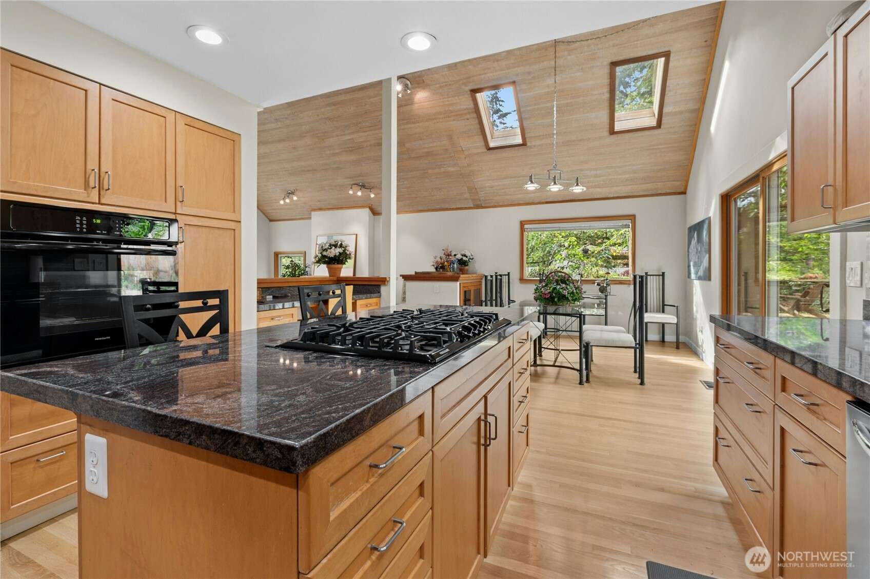 11750 73rd Place Property Photo 16
