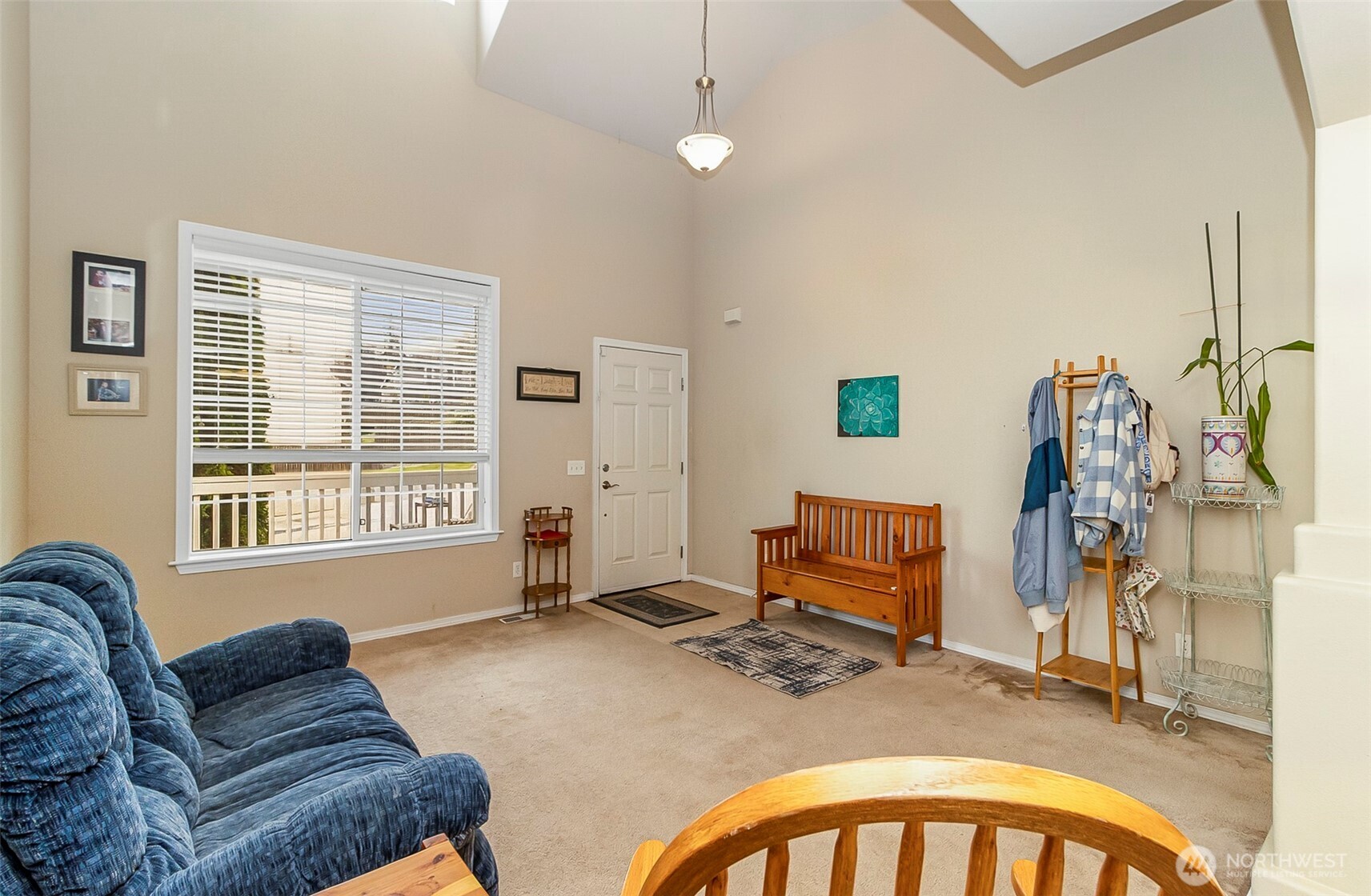 6822 38th Place Property Photo 10