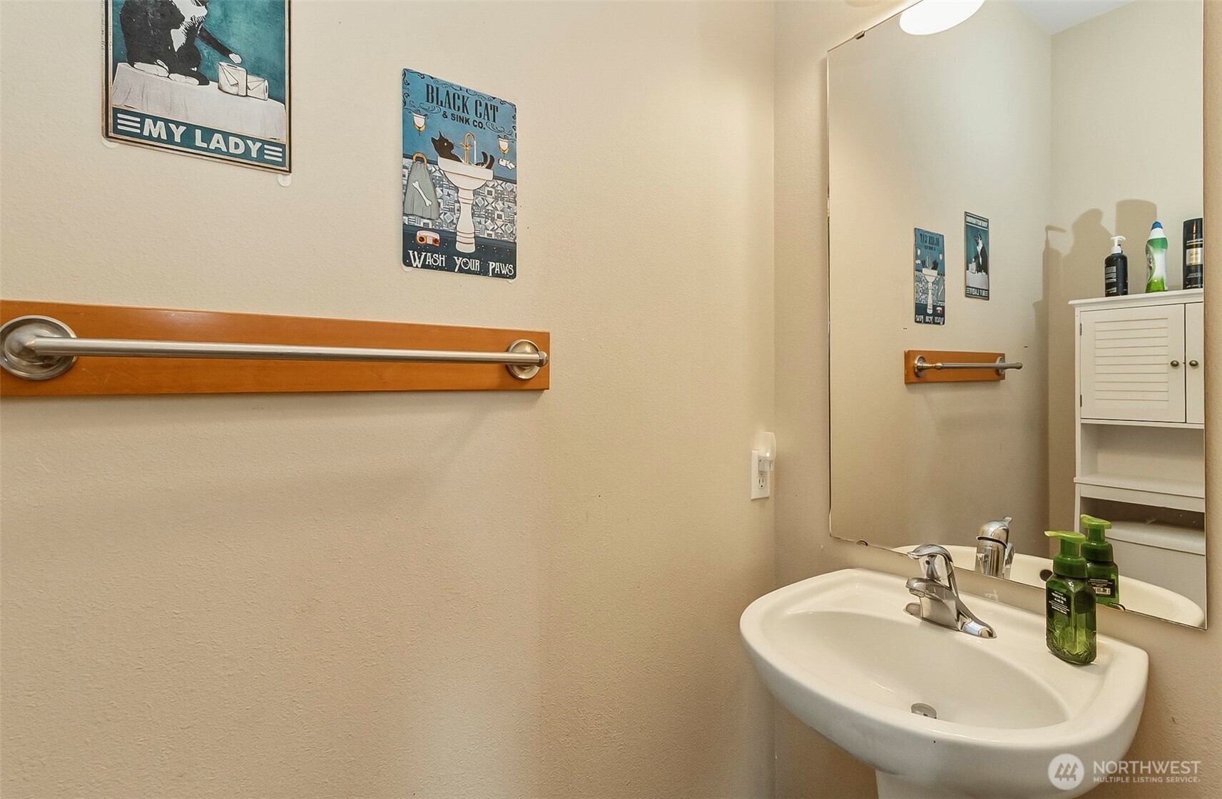 6822 38th Place Property Photo 15