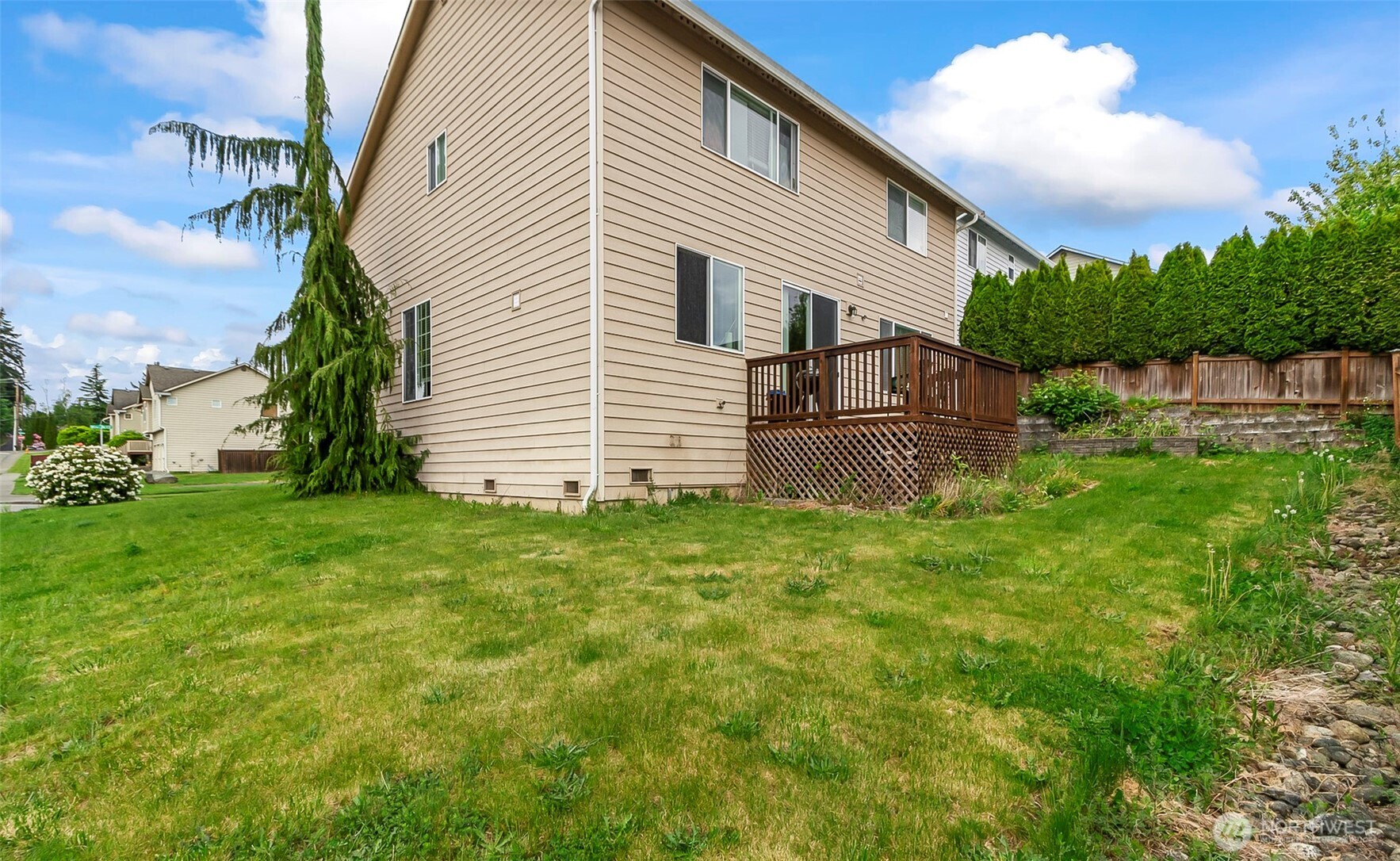 6822 38th Place Property Photo 31