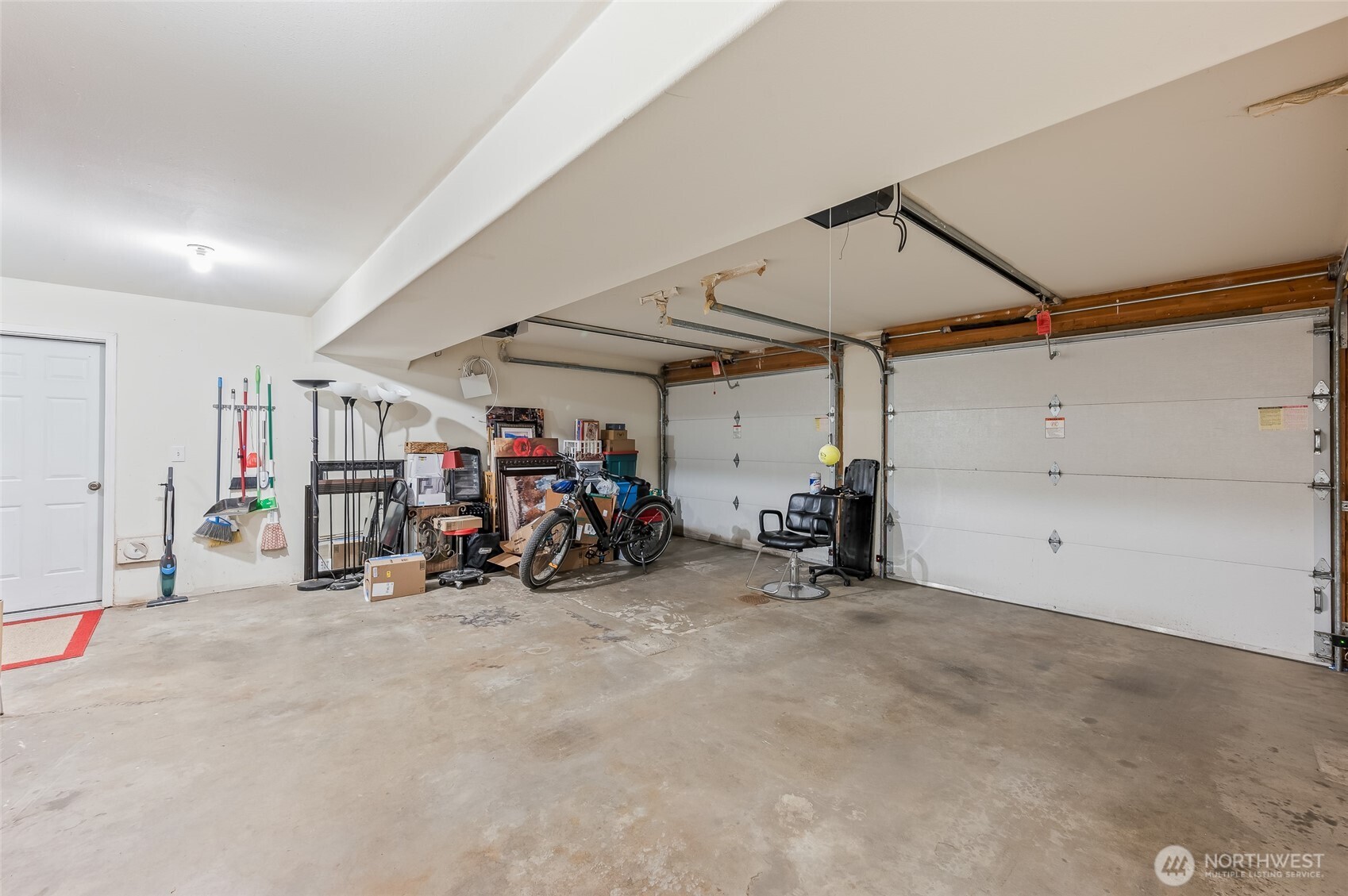 316 Easy Street Property Photo 23