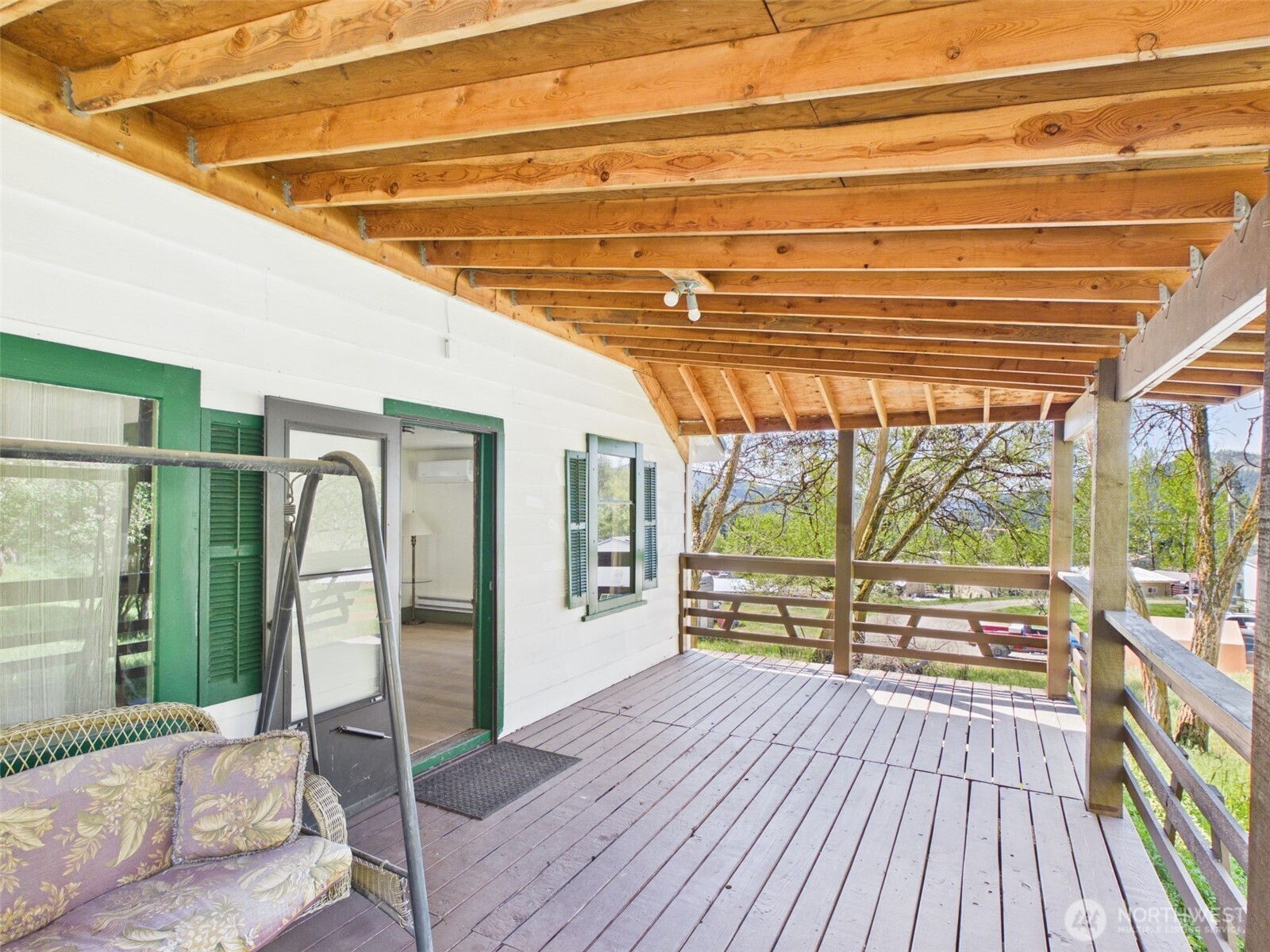50 Klondike Road Property Photo 3