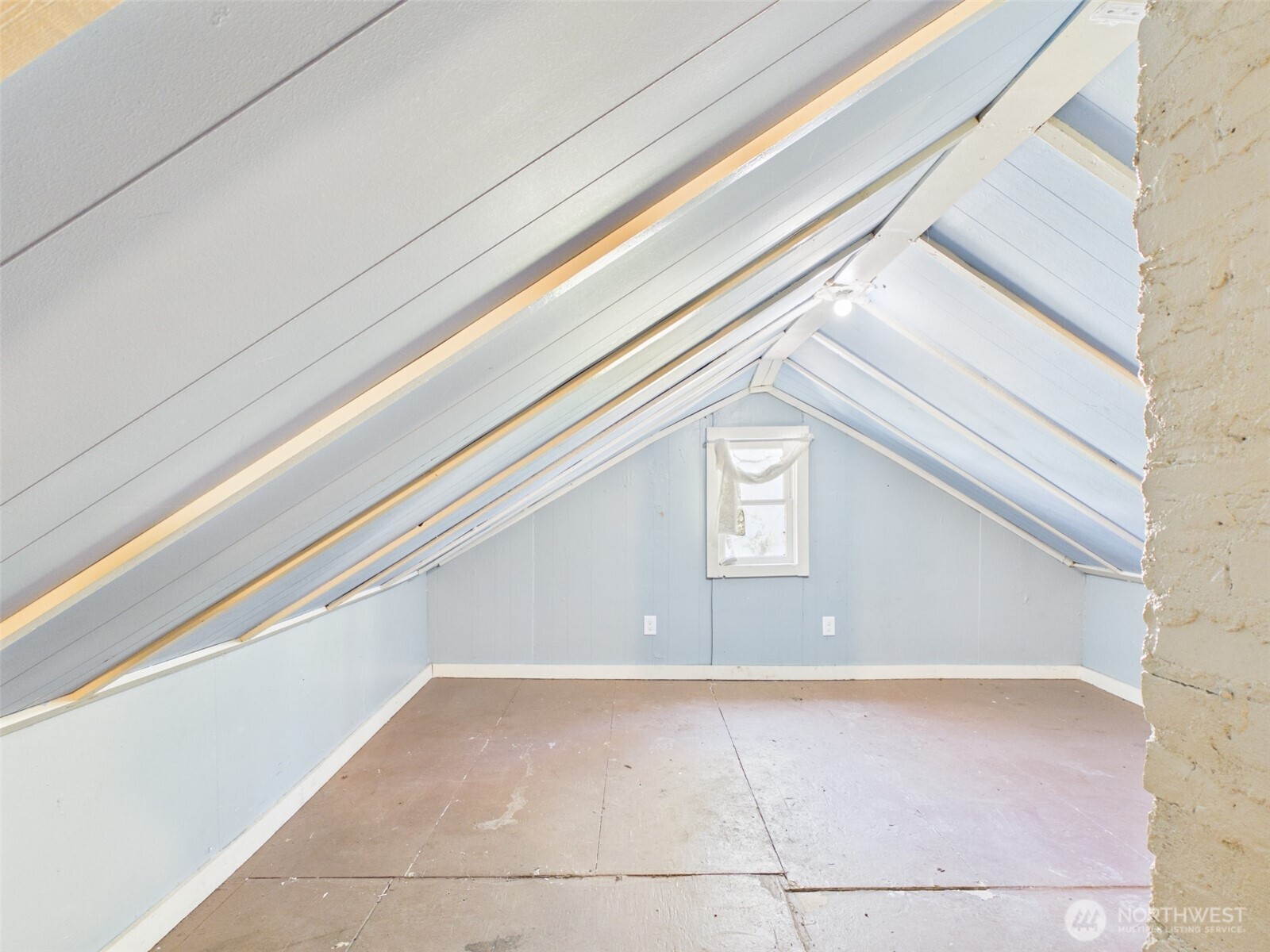 50 Klondike Road Property Photo 11