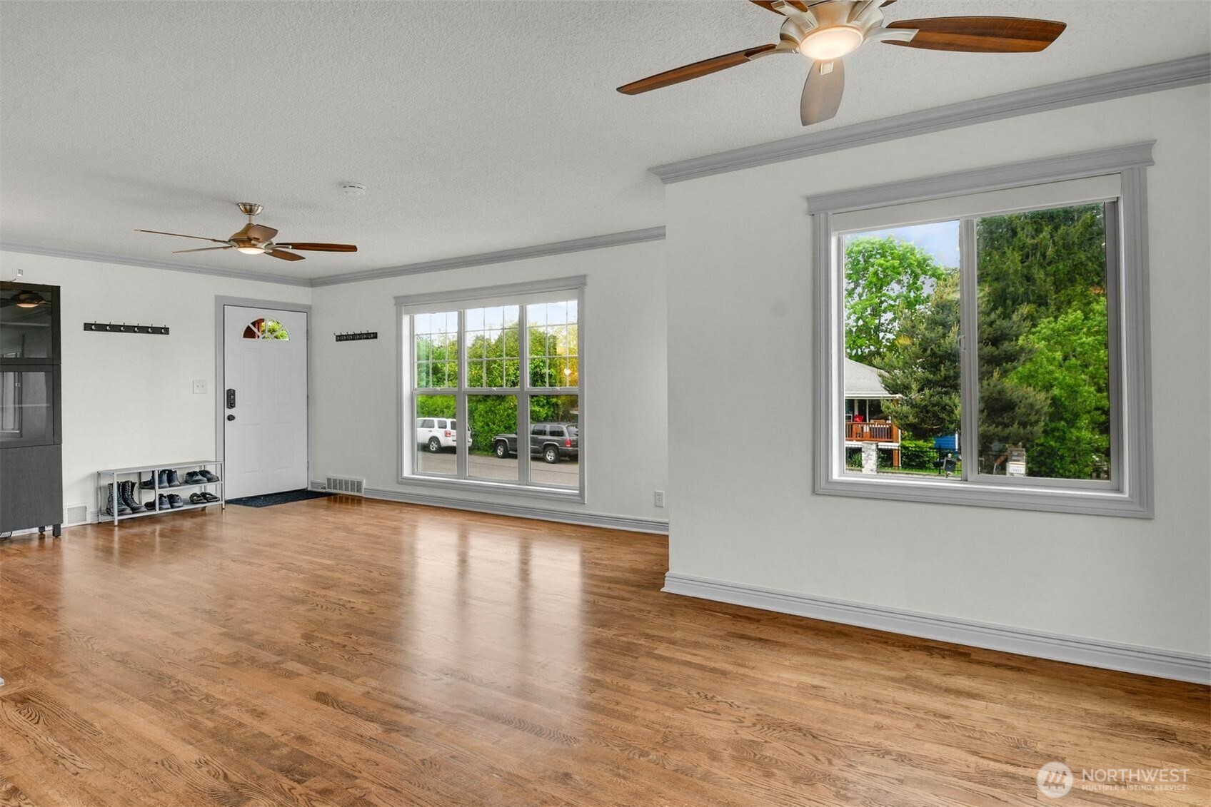 10820 Lake Ridge Drive Property Photo 3