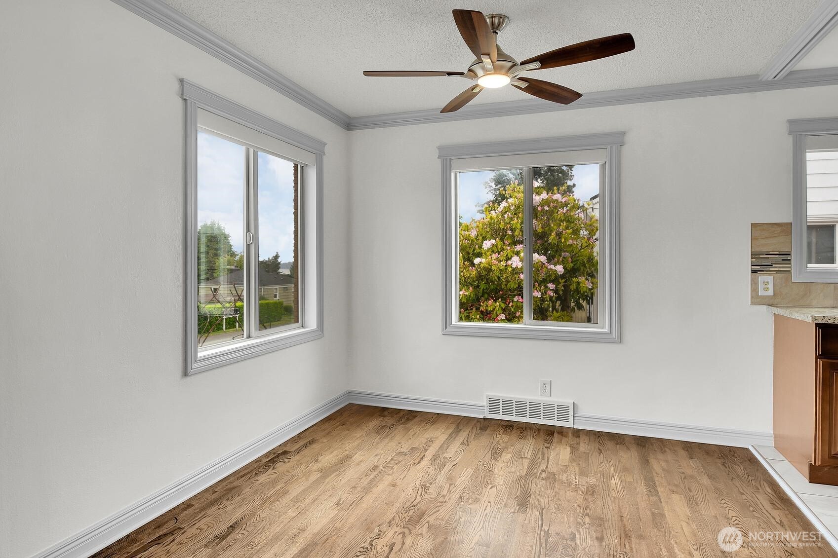 10820 Lake Ridge Drive Property Photo 7