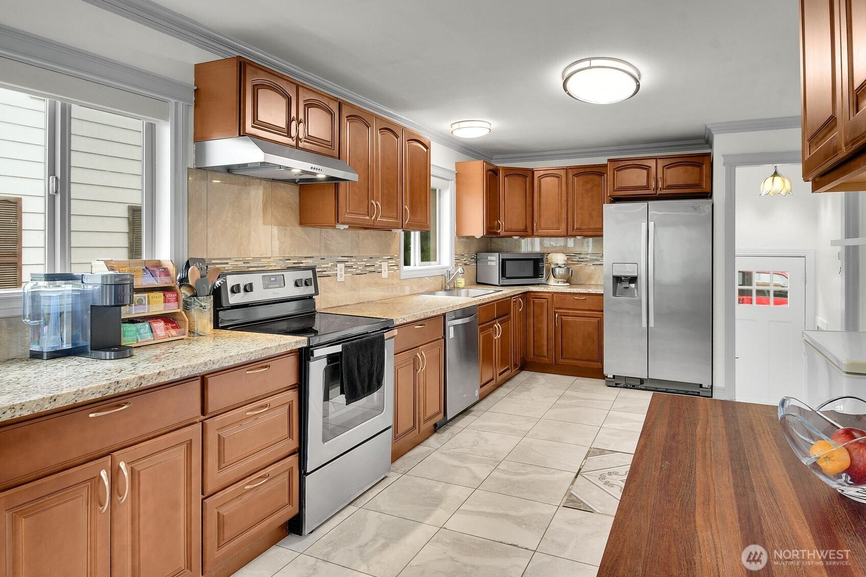 10820 Lake Ridge Drive Property Photo 10