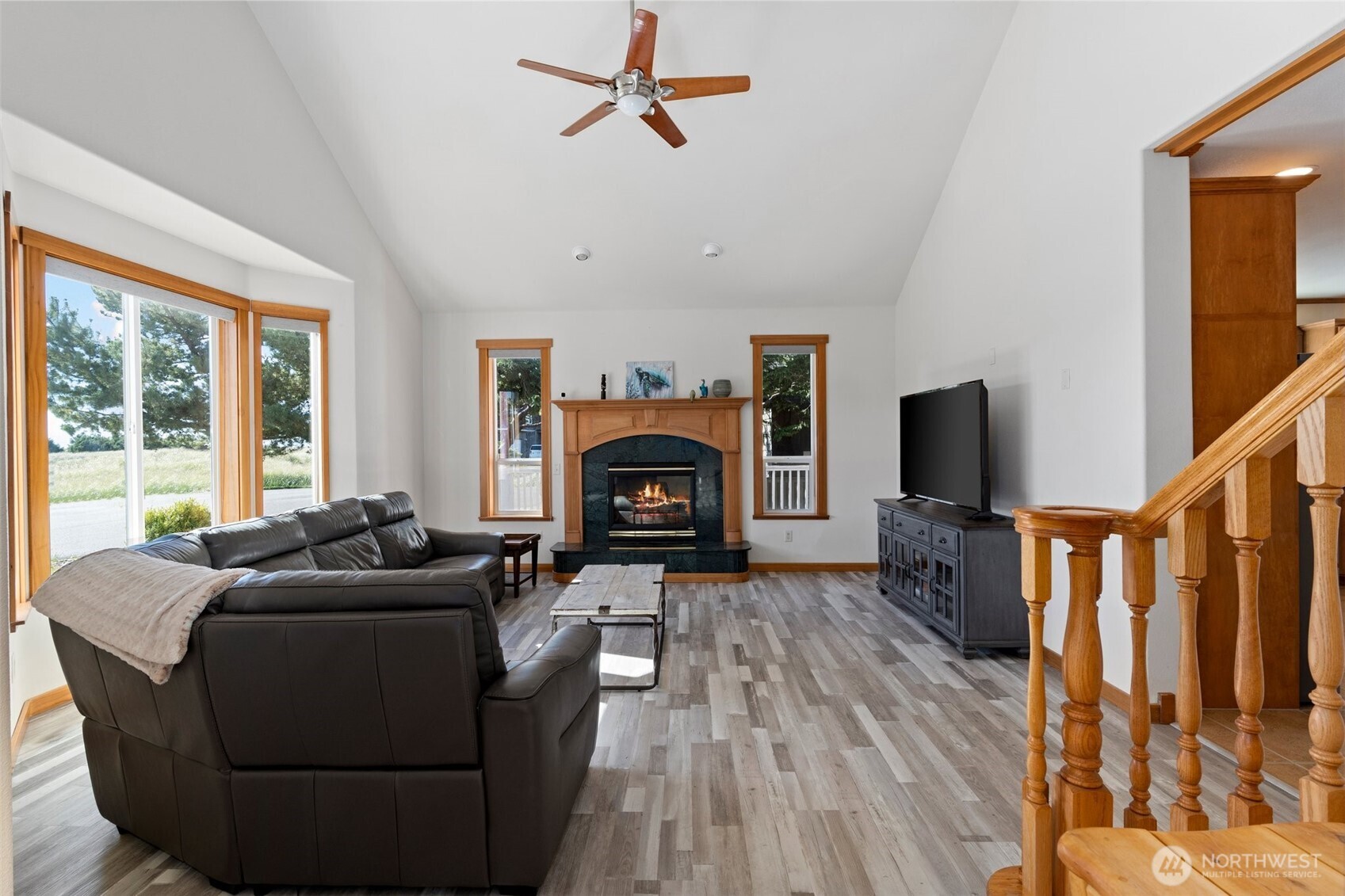 238 25th Street Property Photo 5