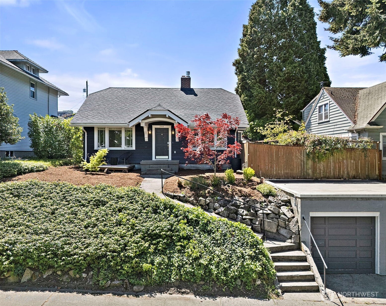 3944 N 30th Street Property Photo 1